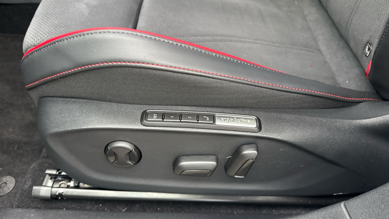 Volkswagen ID.7 250kW 4MOTION GTX Plus 86kWh 5dr Auto Electric Hatchback